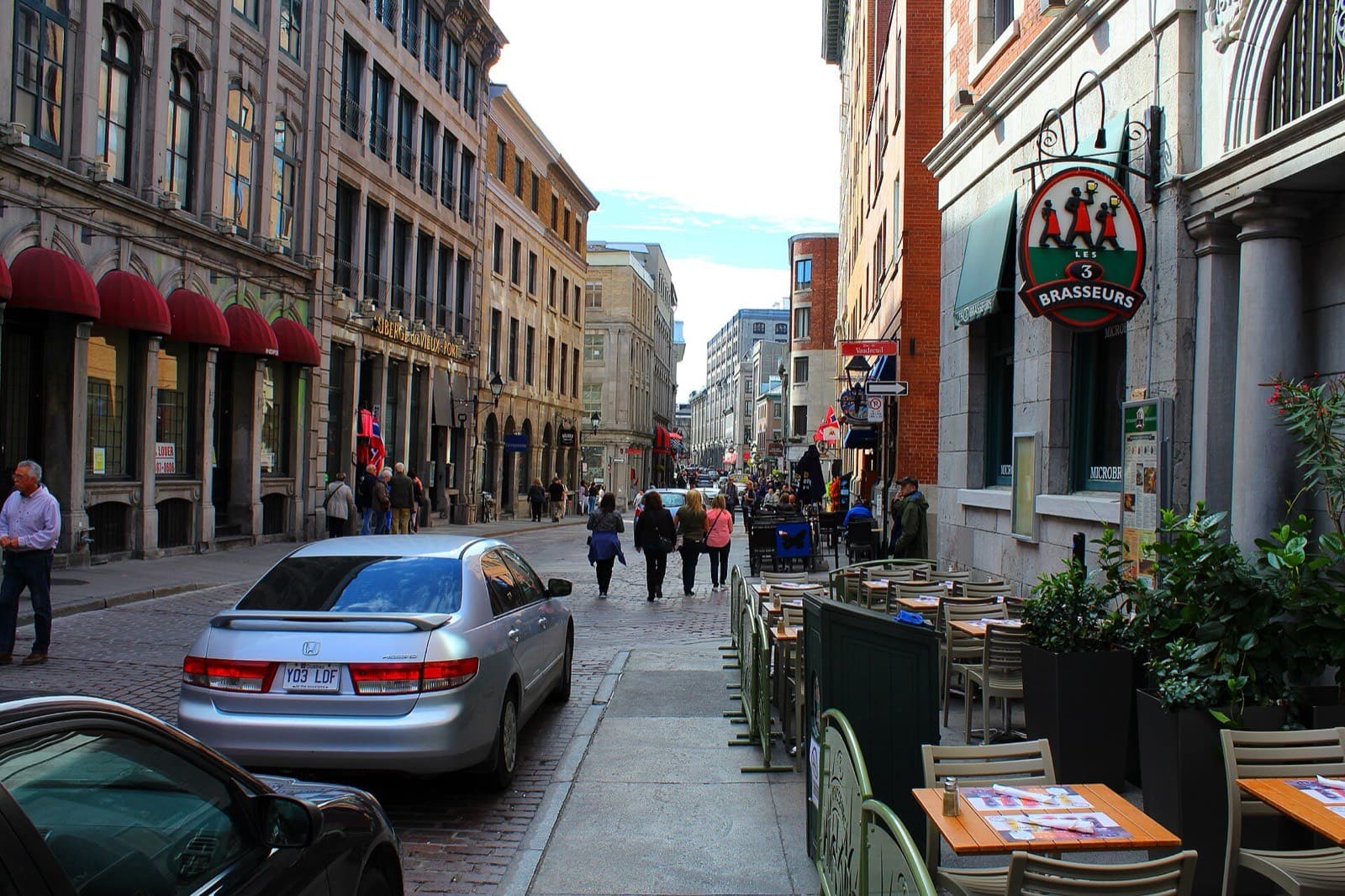 Rue Saint-Paul dans le Vieux-Montréal